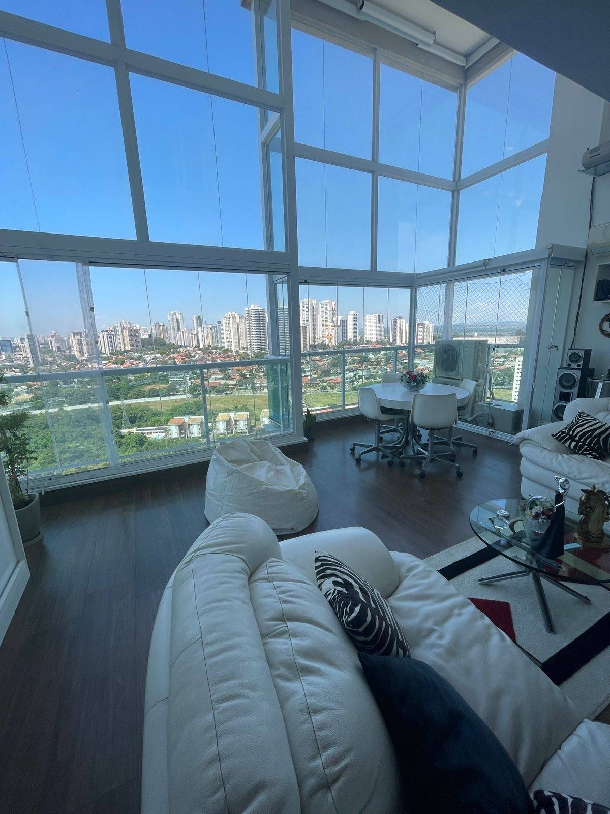 #7213 - Apartamento para Venda em São José dos Campos - SP