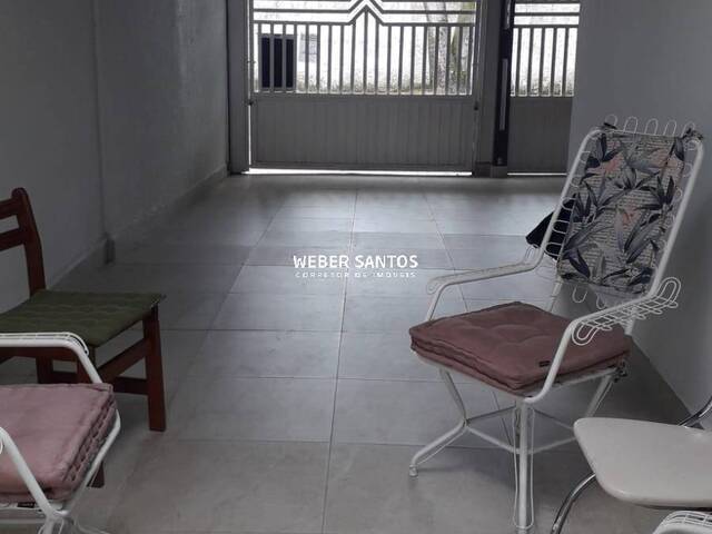 Casa para Venda em São José dos Campos - 3