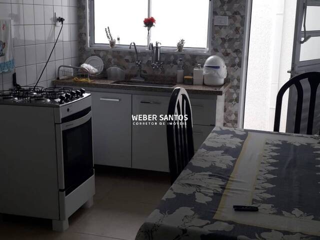 Casa para Venda em São José dos Campos - 4