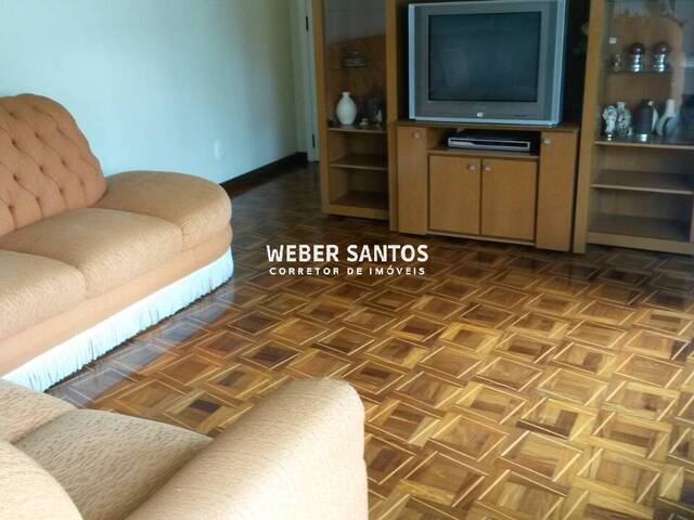 Casa para Venda em São José dos Campos - 3