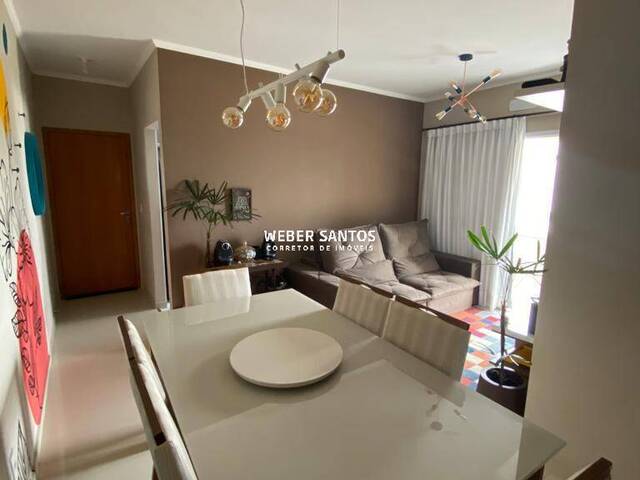 Apartamento para Venda em São José dos Campos - 2