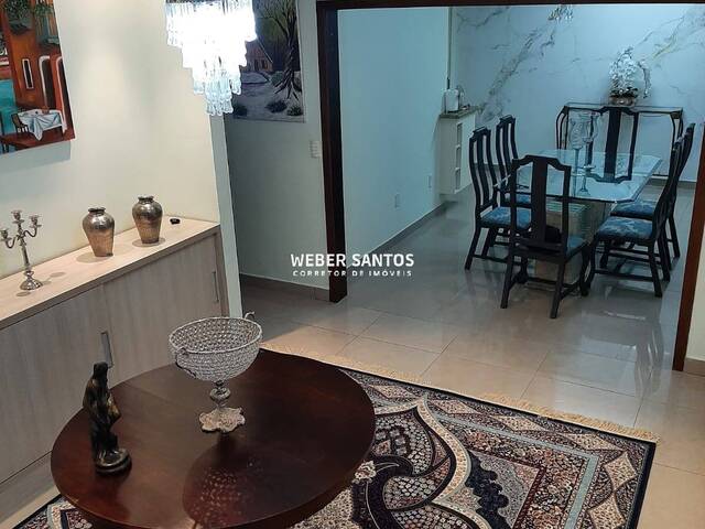 Casa para Venda em São José dos Campos - 4