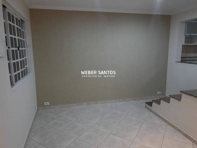 Casa para Venda em São José dos Campos - 3