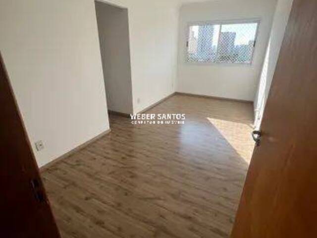 Apartamento para Venda em São José dos Campos - 2