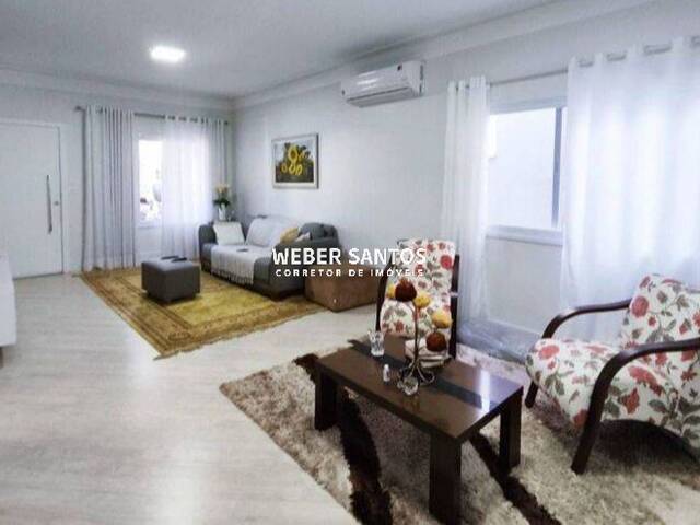 #6836 - Casa para Venda em São José dos Campos - SP - 1