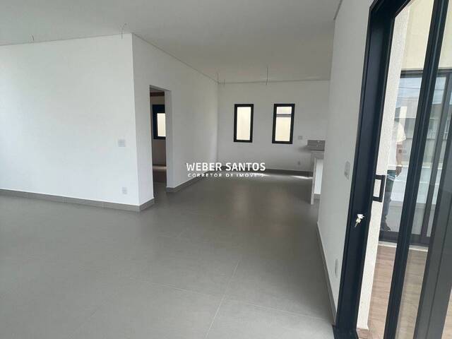 Casa em condomínio para Venda em São José dos Campos - 5