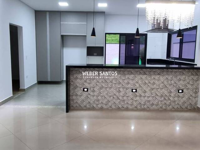 Casa em condomínio para Locação em São José dos Campos - 2