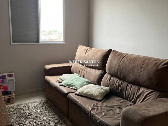 Apartamento para Venda em São José dos Campos - 2