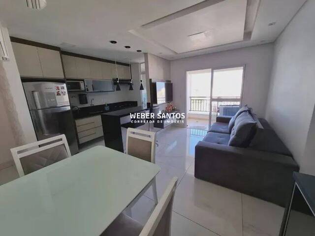 Apartamento para Venda em São José dos Campos - 2