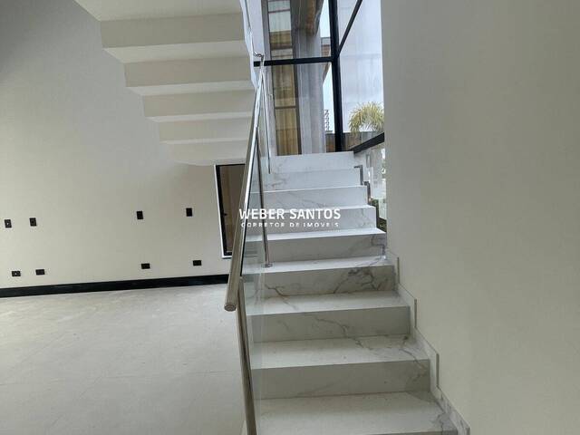 Casa em condomínio para Venda em São José dos Campos - 4