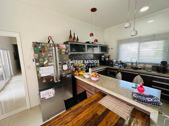Casa para Venda em São José dos Campos - 5