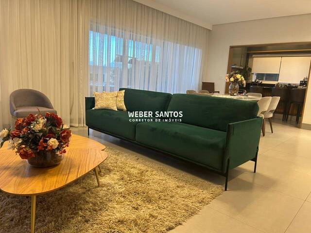 Casa para Venda em São José dos Campos - 3