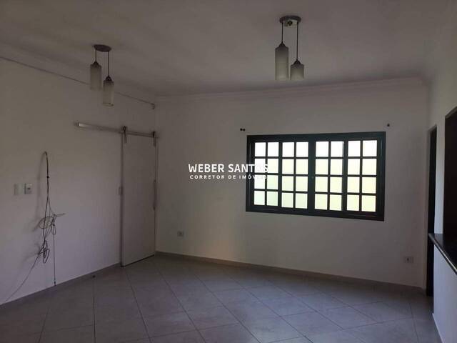 Casa para Venda em São José dos Campos - 5