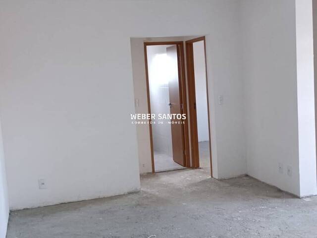Apartamento para Venda em São José dos Campos - 2